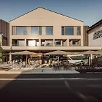 Dips&drops - The First Bike And Hub 4* 弗拉绍