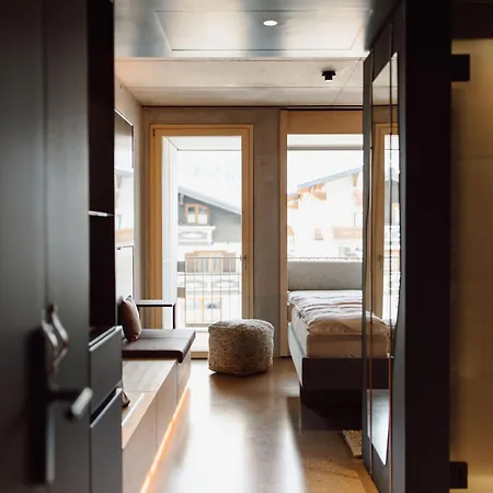 Dips&drops - The First Bike And Hub