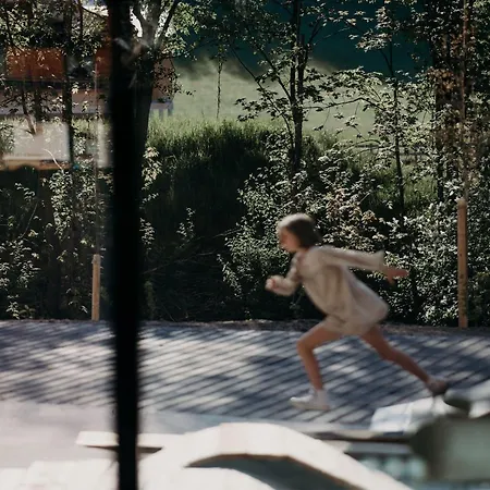 ホテル Dips&drops - The First Bike And Hub フラッハウ