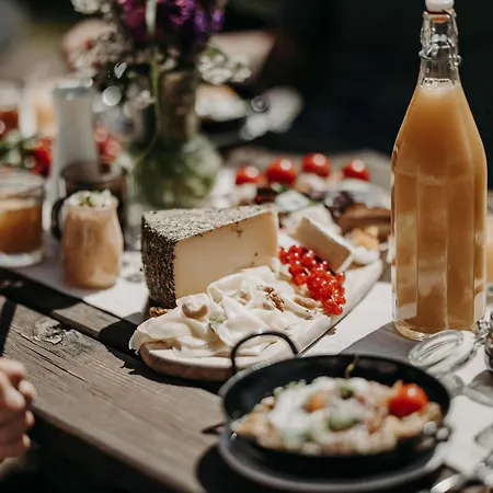 Dips&drops - The First Bike And Hub フラッハウ