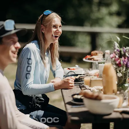 ホテル Dips&drops - The First Bike And Hub フラッハウ