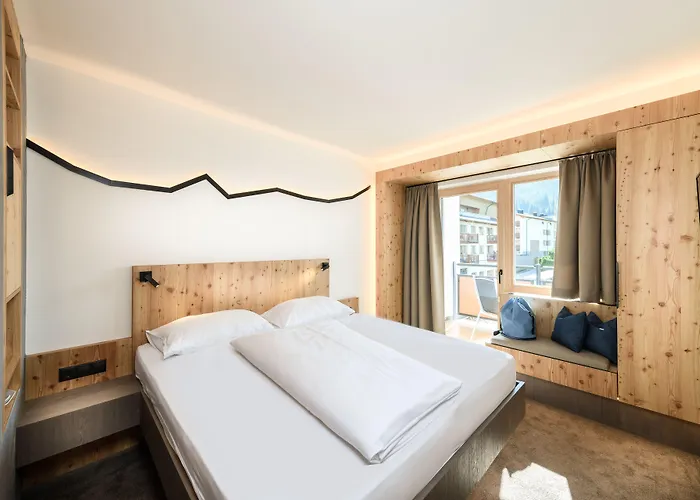 Dips&drops - The First Bike And Hub Hotell